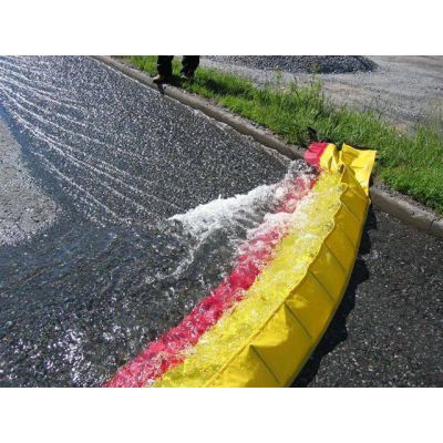 L-shaped barriers Water gate floods barrier